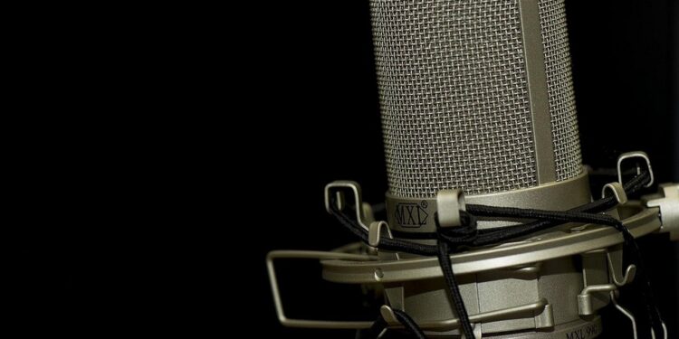 Lektor do reklamy – jak wybrać idealny głos dla Twojej kampanii? Lifestyle studio lektorskie